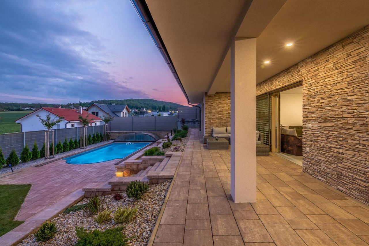 Luxury Spa Villa Králŭv Dvŭr 외부 사진